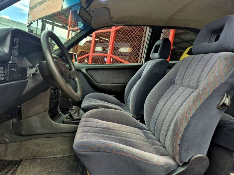 CHEVROLET - KADETT - 1997/1998 - Branca - R$ 29.900,00