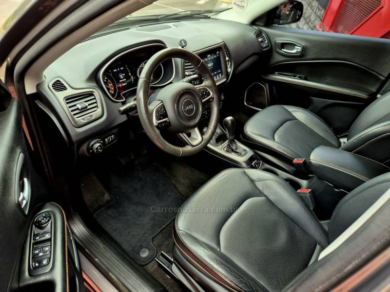 JEEP - COMPASS - 2018/2018 - Cinza - R$ 104.900,00