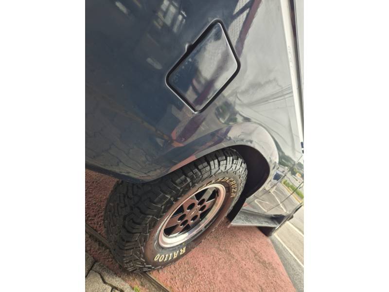 CHEVROLET - VERANEIO - 1992/1992 - Azul - R$ 79.000,00