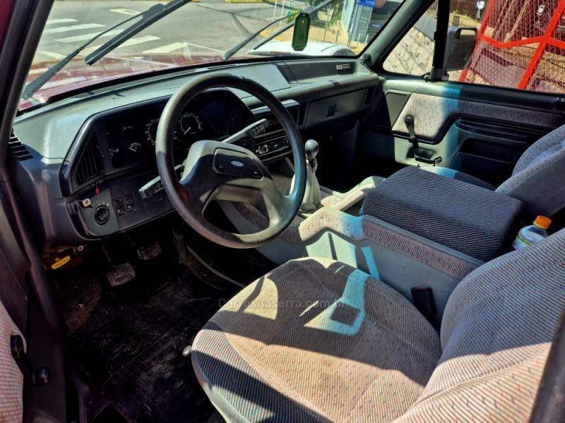 FORD - F-1000 - 1994/1994 - Vinho - R$ 73.000,00