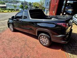 FIAT - STRADA - 2022/2023 - Preta - R$ 84.900,00