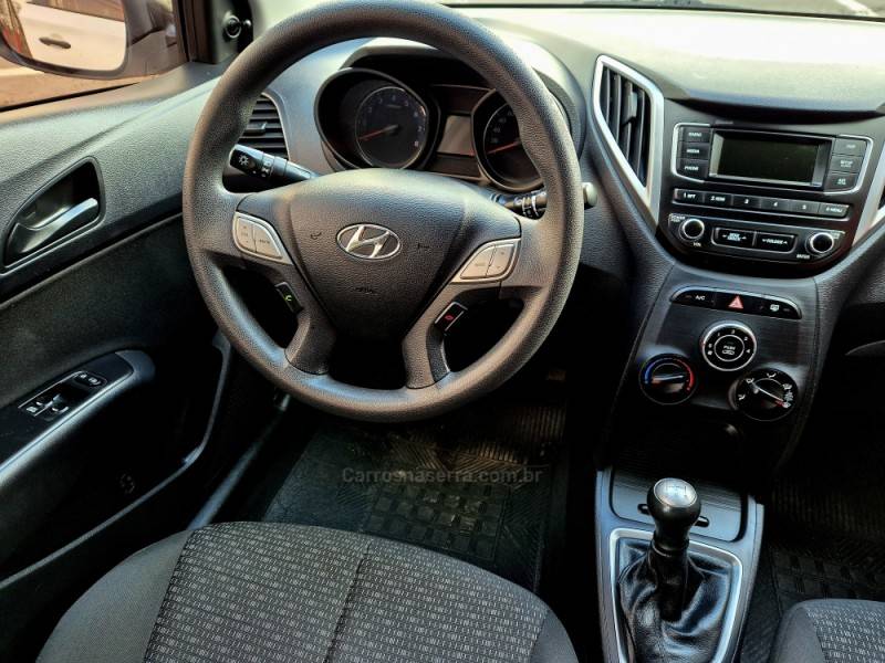 HYUNDAI - HB20 - 2019/2019 - Branca - R$ 54.000,00
