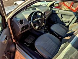 VOLKSWAGEN - GOL - 2008/2009 - Prata - R$ 27.900,00