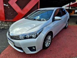 TOYOTA - COROLLA - 2015/2015 - Prata - R$ 84.900,00