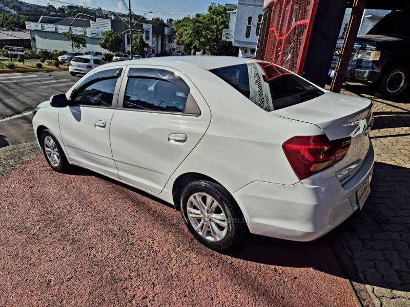 CHEVROLET - COBALT - 2019/2019 - Branca - R$ 58.900,00
