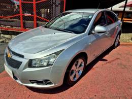CHEVROLET - CRUZE - 2013/2014 - Prata - R$ 59.900,00
