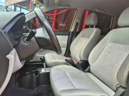 KIA MOTORS - PICANTO - 2010/2011 - Amarela - R$ 31.500,00