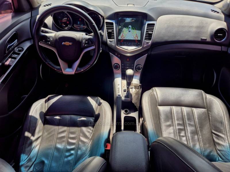 CHEVROLET - CRUZE - 2013/2014 - Prata - R$ 59.900,00