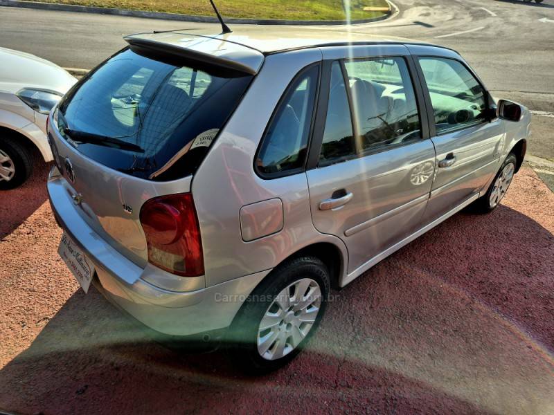 VOLKSWAGEN - GOL - 2008/2009 - Prata - R$ 27.900,00