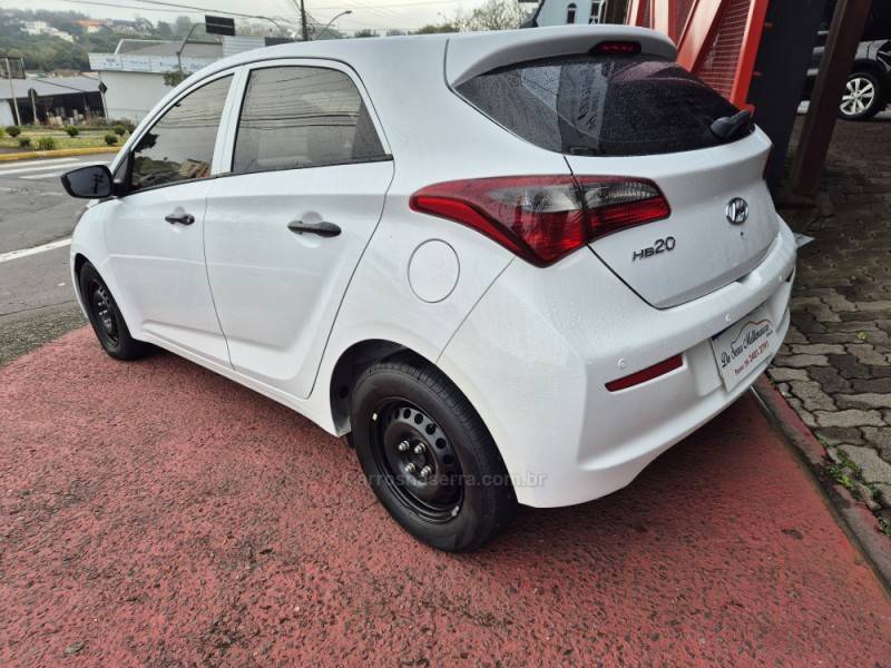 HYUNDAI - HB20 - 2019/2019 - Branca - R$ 54.000,00