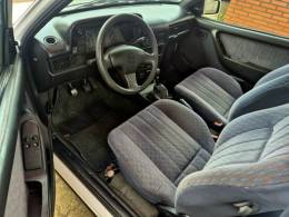 CHEVROLET - KADETT - 1997/1998 - Branca - R$ 29.900,00