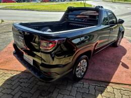 FIAT - STRADA - 2022/2023 - Preta - R$ 84.900,00