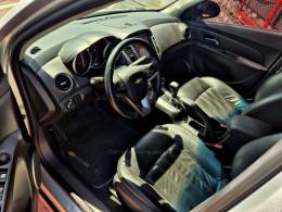 CHEVROLET - CRUZE - 2013/2014 - Prata - R$ 59.900,00