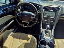 FORD - FUSION - 2015/2016 - Branca - R$ 90.000,00