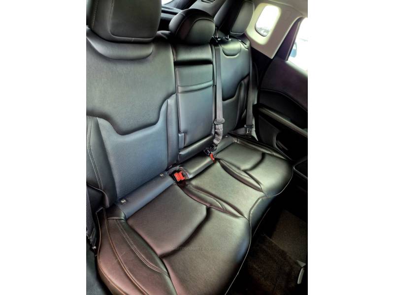 JEEP - COMPASS - 2020/2021 - Preta - R$ 107.000,00