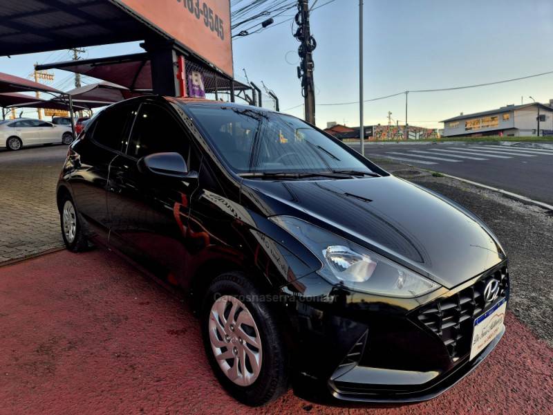 HYUNDAI - HB20 - 2022/2022 - Preta - R$ 62.000,00