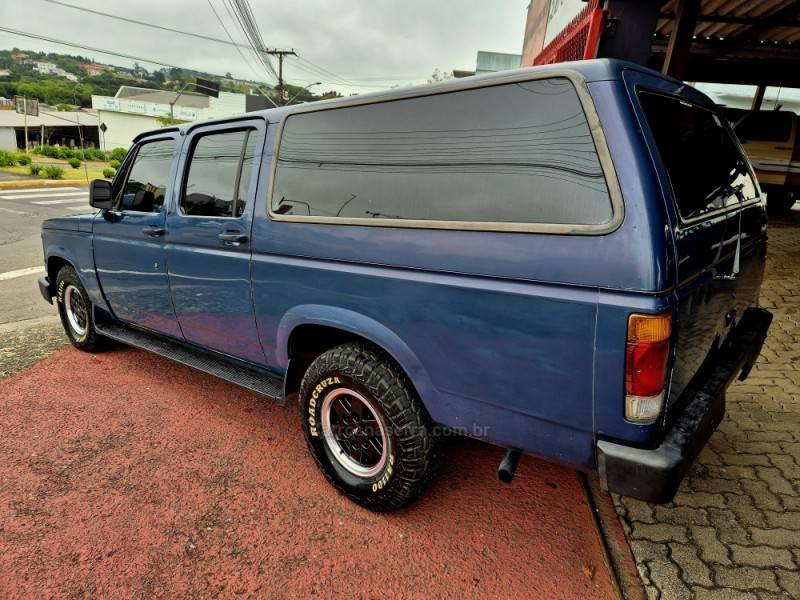 CHEVROLET - VERANEIO - 1992/1992 - Azul - R$ 79.000,00