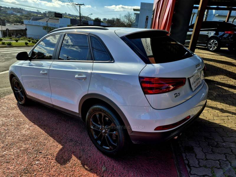 AUDI - Q3 - 2013/2014 - Branca - R$ 86.000,00