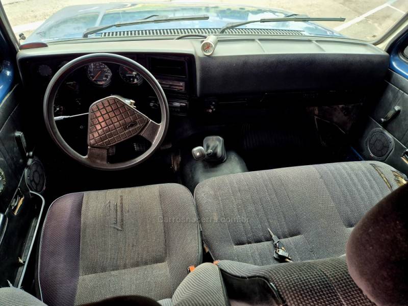 CHEVROLET - VERANEIO - 1992/1992 - Azul - R$ 79.000,00