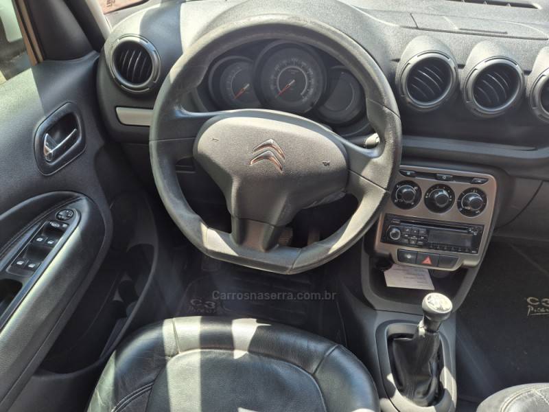 CITROËN - C3 PICASSO - 2011/2012 - Prata - R$ 32.000,00