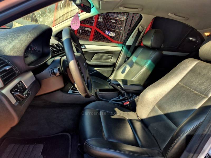 BMW - 320I - 2004/2005 - Prata - R$ 49.900,00