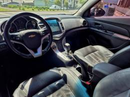 CHEVROLET - CRUZE - 2013/2014 - Prata - R$ 59.900,00