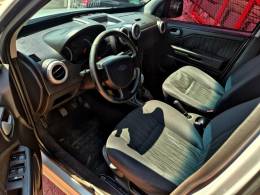 FORD - ECOSPORT - 2009/2009 - Prata - R$ 38.900,00