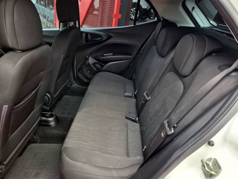FIAT - ARGO - 2018/2019 - Branca - R$ 54.000,00