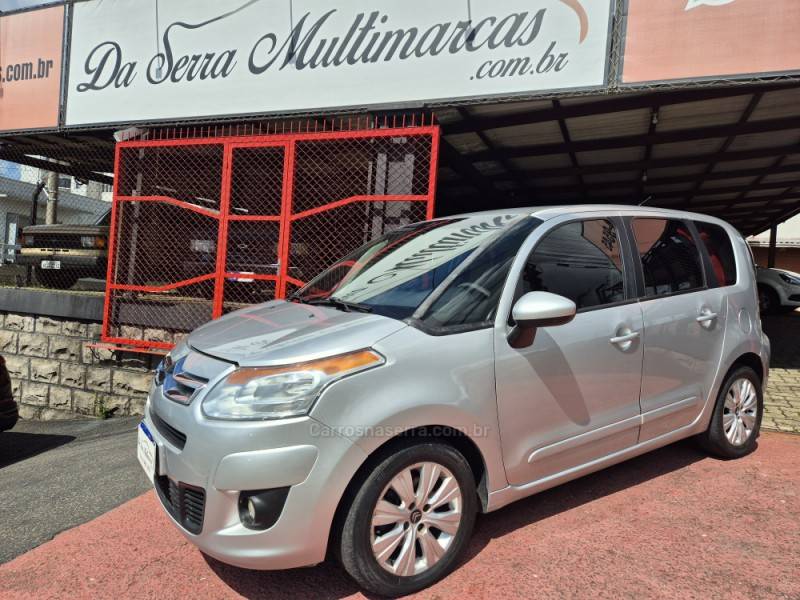 CITROËN - C3 PICASSO - 2011/2012 - Prata - R$ 32.000,00